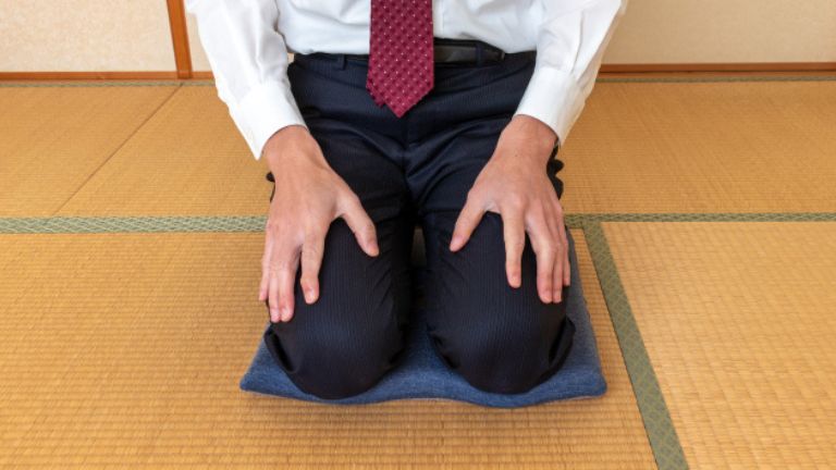 正座しっぱなしのときにしびれませんか？